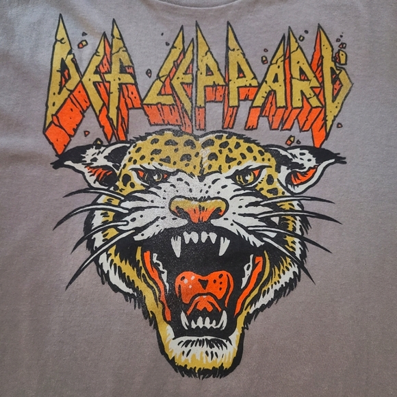 DEF LEPPARD ๐ - Official Band T-Shirt ๐ธ - Picture 5 of 7